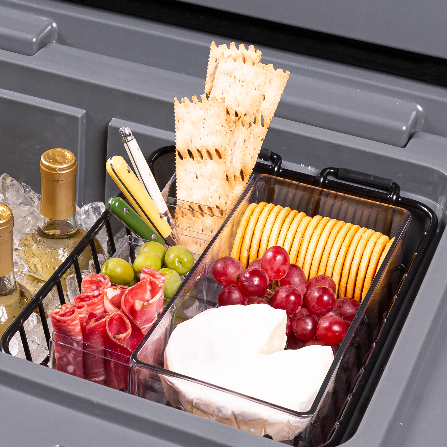 brutank-35qt-55qt-dry-rack-f8 brutank-dry-rack_accessory_alt-1.png
